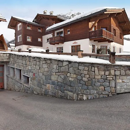 Betty Pec Livigno